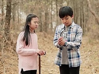 Alongside her (2017) 720p