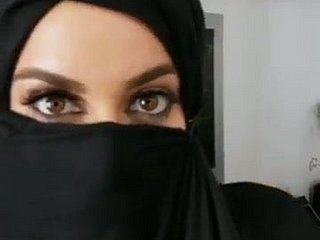 아라