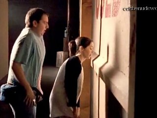سال مانسبکشی میں Cristin Milioti نگتا