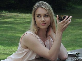 Alecia Slick operator seduced be incumbent on a Utopian be hung up on by her horny sweetheart