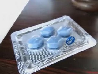شوب وouml؛ شمال شرق شقراء الألمانية!