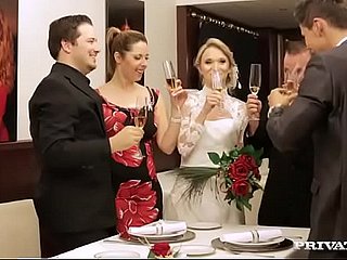 Waitress fucked me  because My husband doesn't know how adjacent to light of one's life
