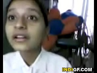 Mijn Indische Zuster heeft verbazingwekkende tieten en sappige kut