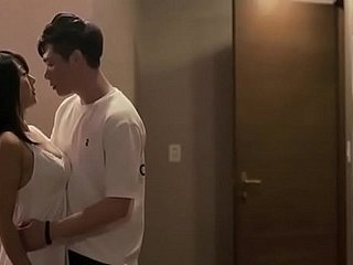 ลุงที่ถูกจับการใช้ประโยชน์จากลูกชายของลูกชายของเขาแม่ในขณะที่เธออยู่คนเดียวที่บ้าน