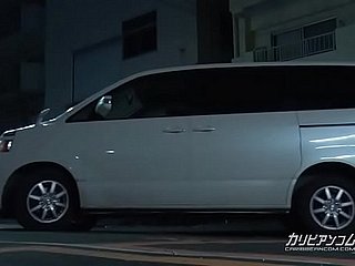 仕事 終わり 終わり 嬢 嬢 を 送迎 送迎 手 と と