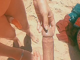 Nudistendag op het strand