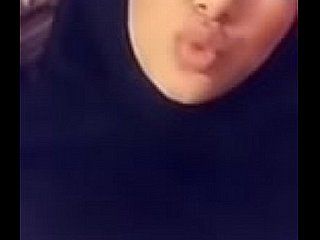 Muslim Hijabi Dame With regard to Heavy Jugs Takes Glum Selfie Film over