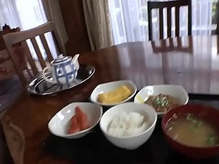 empregada japonesa fodida