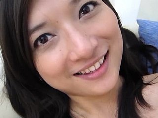 Half British half Thai gradual pussy cutie