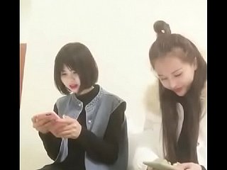 2 gadis gua cantik fuck 1 fucker
