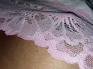 Thawa Madi Munath Penawa Stepister đang thủ dâm tại nhà