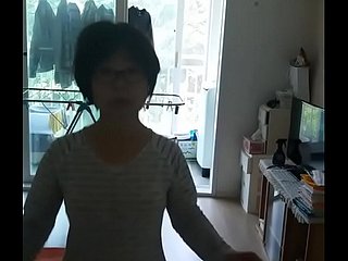 Mujer coreana clothes-brush bragas