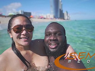 Mijn naaktavonturen op Miami Seaside