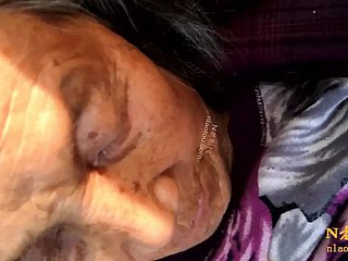 Chińska babcia po seksie