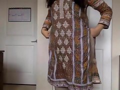 desi girl Marauding say no beside Salwar Kameez beside Barren and Teasing us
