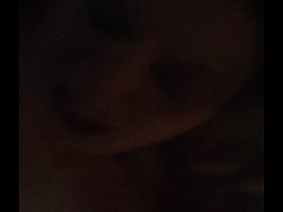中国人のおばあちゃんがもっと激しくセックスするように言う