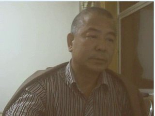 アジアの スーツ パパ ソロ