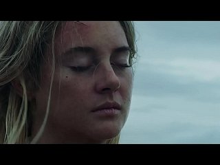 Shailene Woodley nue dans À numbing dérive