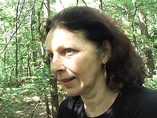 Niemieckie mamy, które uwielbiają ruchać twardego kutasa #5 - mówione po niemiecku