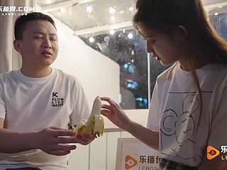AV LeBo Media Let slip Ripe Fellow-countryman dan Keep alive Banana Domestik Bercakap tentang Dong Xiaowan
