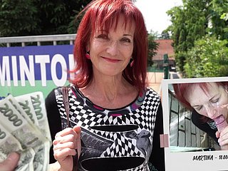 Calles Checas 111 A la señora Irena le encanta el dinero y las pollas