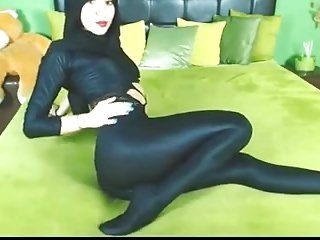 cadela hijab twerk
