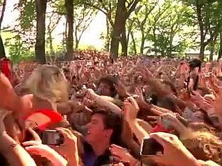 laddie gaga sporadic out of order plus groped for ages c in depth throng surfing