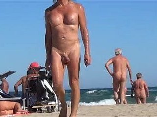 항문 보석 봉오리 누드 비치 성전환자