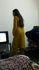 पाकिस्तानी फूहड़ 1