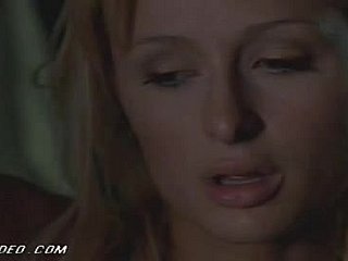 Sexy Paris Hilton ha Escena caliente de flu acción del coche con Impoverish Negro