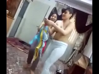 فضيحةمنالعيارالثقيلرقصوتعريودعارةبمراكشمشاهدةكاملالفيلمعلىالروابطالتاليه