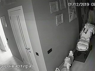 wielki old lady listen in cam